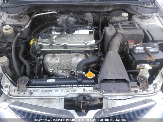 JA3AJ36E14U017683 - 2004 MITSUBISHI LANCER LS SILVER photo 10