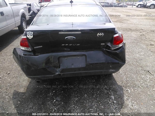 1FAHP35N88W297358 - 2008 FORD FOCUS SE/SEL/SES BLACK photo 6