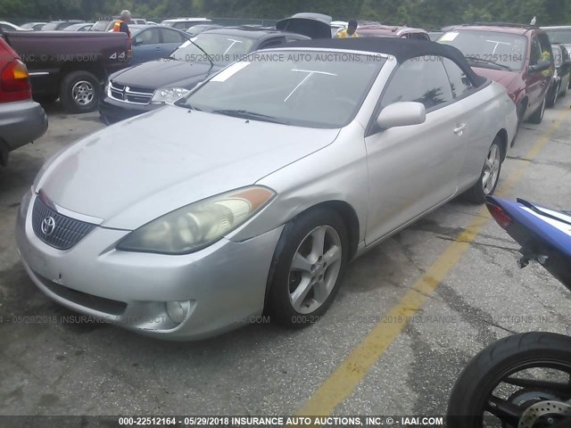 4T1FA38PX5U061720 - 2005 TOYOTA CAMRY SOLARA SE/SLE Gümüş foto 2