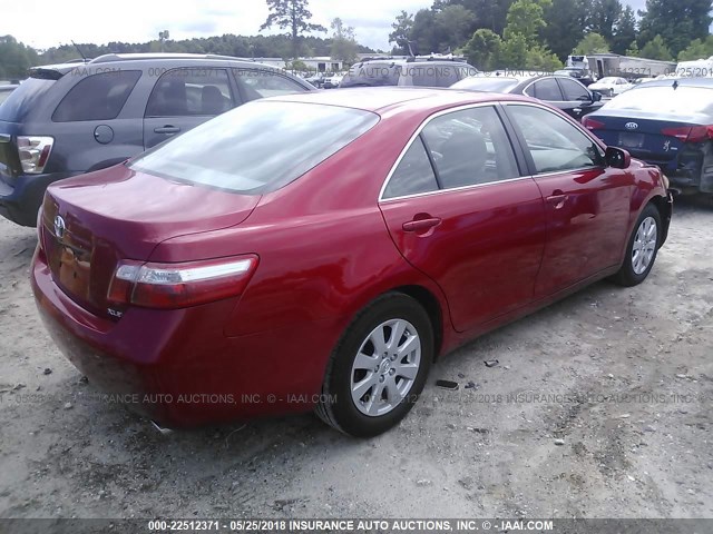 4T1BE46K98U242294 - 2008 TOYOTA CAMRY CE/LE/XLE/SE RED photo 4