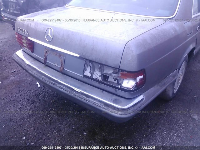 WDBCA35D0HA330426 - 1987 MERCEDES-BENZ 420 SEL GRAY photo 6