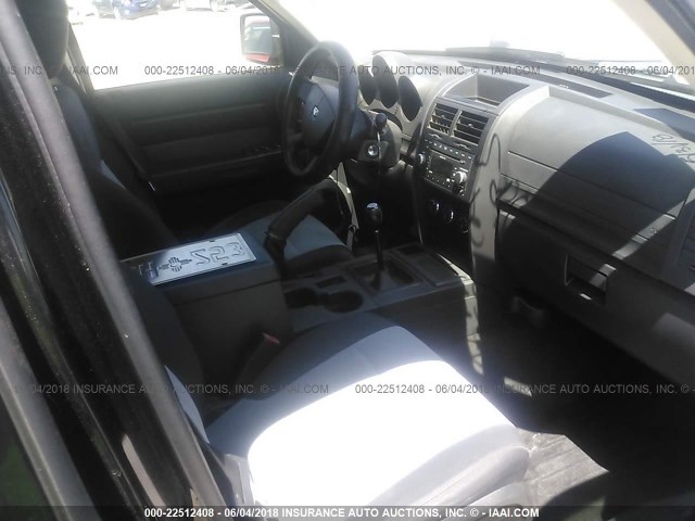 1D8GT28K67W687694 - 2007 DODGE NITRO SXT BLACK photo 5