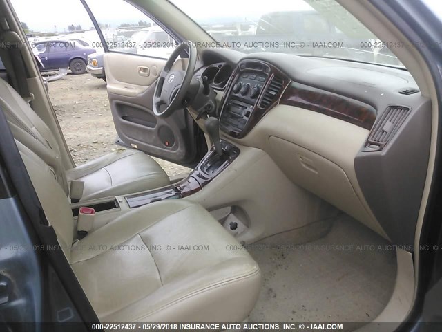 JTEEP21A250098861 - 2005 TOYOTA HIGHLANDER LIMITED BLUE photo 5