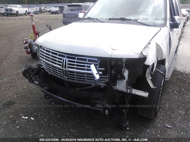 5LMFU28517LJ13449 - 2007 LINCOLN NAVIGATOR WHITE photo 6