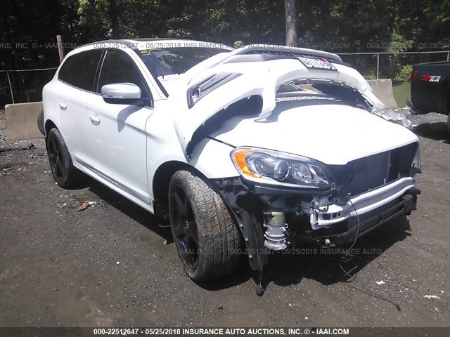 YV4902DZ5E2540870 - 2014 VOLVO XC60 T6 WHITE photo 1