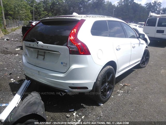 YV4902DZ5E2540870 - 2014 VOLVO XC60 T6 WHITE photo 4