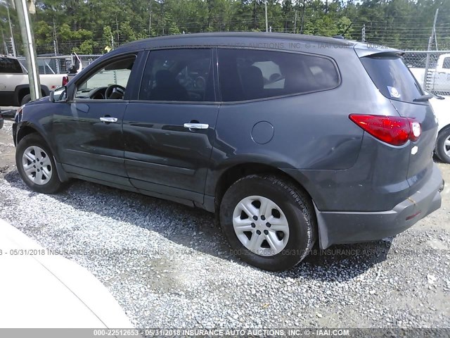 1GNKRFED1CJ324142 - 2012 CHEVROLET TRAVERSE LS GRAY photo 3