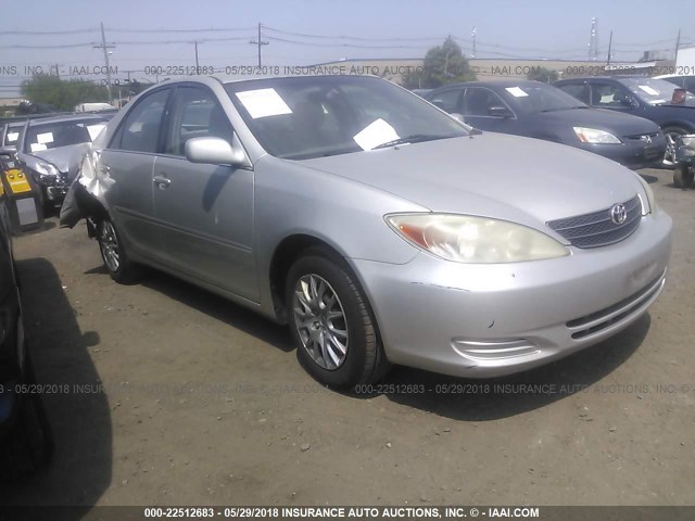 4T1BE32K03U745740 - 2003 TOYOTA CAMRY LE/XLE/SE 银色 照片 1