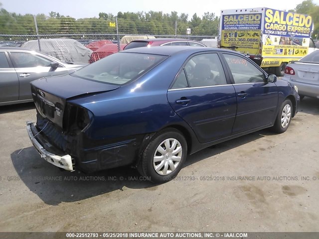 4T1BE30K25U417340 - 2005 TOYOTA CAMRY LE/XLE/SE ლურჯი ფოტო 4