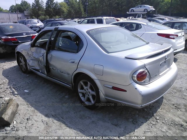 JN1DA31D03T520741 - 2003 NISSAN MAXIMA GLE/GXE/SE SILVER photo 3