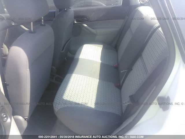 1FAFP34N37W210540 - 2007 FORD FOCUS ZX4/S/SE/SES 白色 照片 8