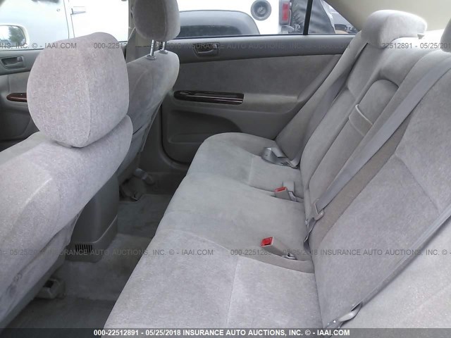 JTDBE32K440257291 - 2004 TOYOTA CAMRY LE/XLE Սպիտակ լուսանկար 8