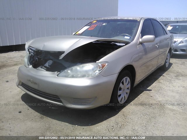 4T1BE32K05U092958 - 2005 TOYOTA CAMRY LE/XLE/SE Bej foto 2