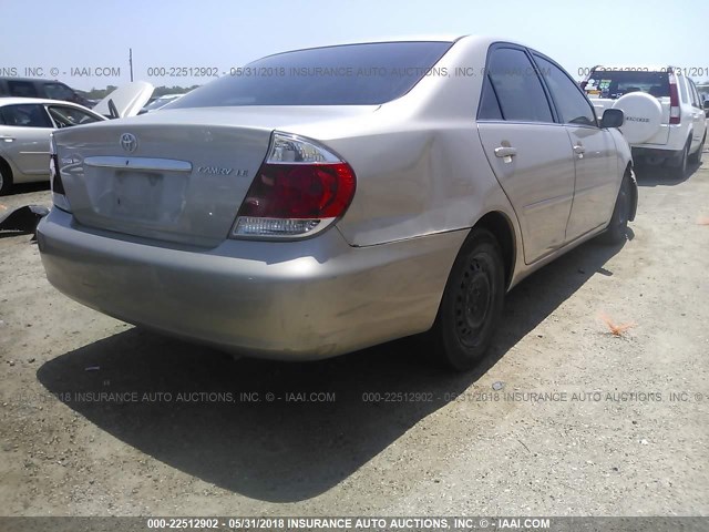 4T1BE32K05U092958 - 2005 TOYOTA CAMRY LE/XLE/SE Bej foto 4