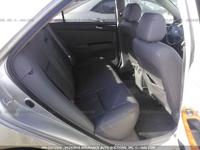 4T1BE32K03U727660 - 2003 TOYOTA CAMRY LE/XLE/SE ვერცხლისფერი ფოტო 8