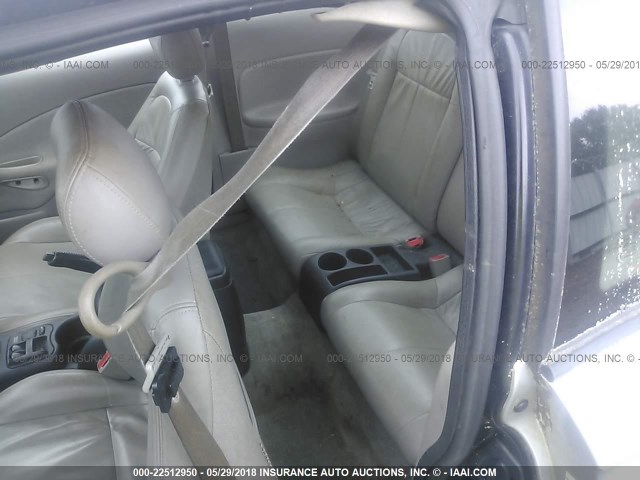 1G8ZR12772Z263754 - 2002 SATURN SC2 SILVER photo 8