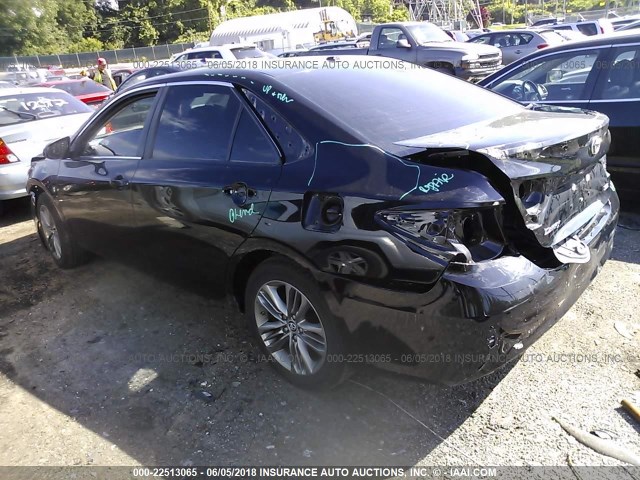 4T1BF1FK1FU063238 - 2015 TOYOTA CAMRY LE/XLE/SE/XSE BLACK photo 3