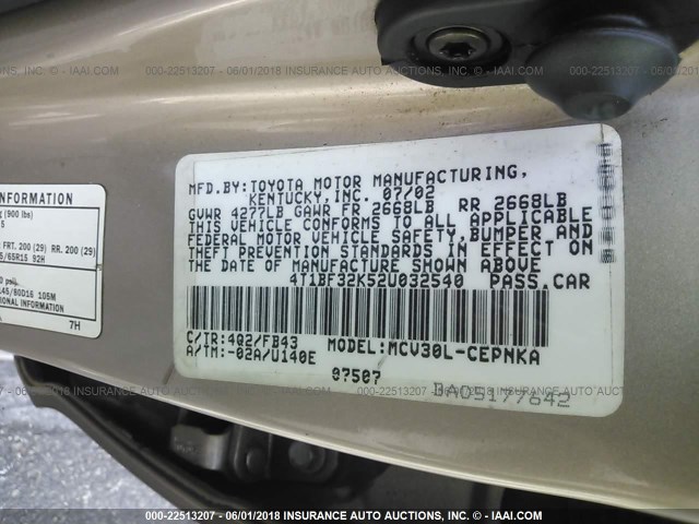 4T1BF32K52U032540 - 2002 TOYOTA CAMRY LE/XLE/SE 金色 照片 9