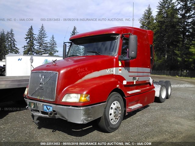 4VG7DARH1WN758966 - 1998 VOLVO VN RED photo 2