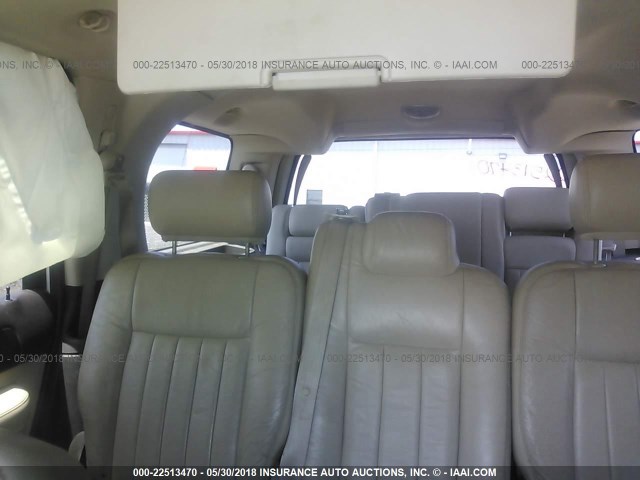 5LMFU28RX3LJ10630 - 2003 LINCOLN NAVIGATOR თეთრი ფოტო 8