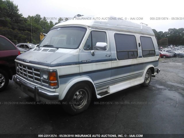 2B6HB21Y2PK510036 - 1993 DODGE RAM VAN B250 WHITE photo 2