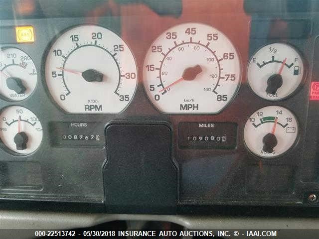 4DRBRAAN34B972020 - 2004 IC CORPORATION 3000 YELLOW photo 6