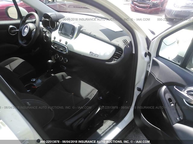 ZFBCFXBT0GP324159 - 2016 FIAT 500X EASY თეთრი ფოტო 5