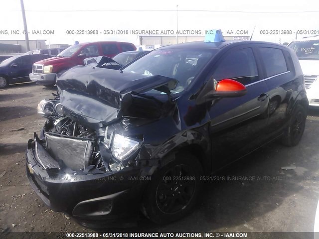 1G1JC6SB3D4153962 - 2013 CHEVROLET SONIC LT BLACK photo 2