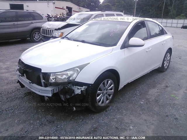 1G1PF5S99B7233111 - 2011 CHEVROLET CRUZE LT WHITE photo 2