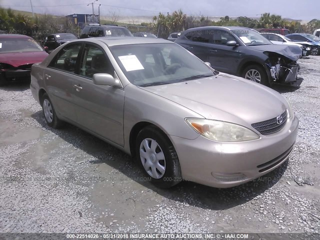4T1BE32K03U670313 - 2003 TOYOTA CAMRY LE/XLE/SE ოქროსფერი ფოტო 1