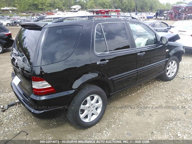 4JGAB72E9YA201817 - 2000 MERCEDES-BENZ ML 430 黑色 照片 4