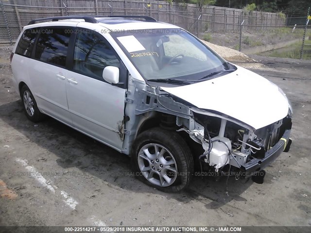 5TDZA22C06S455265 - 2006 TOYOTA SIENNA XLE/XLE LIMITED WHITE photo 1