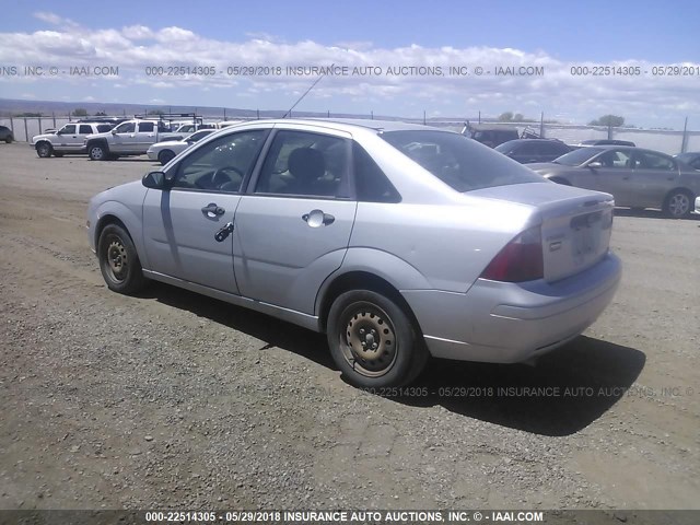 1FAFP34N57W346863 - 2007 FORD FOCUS ZX4/S/SE/SES SILVER photo 3