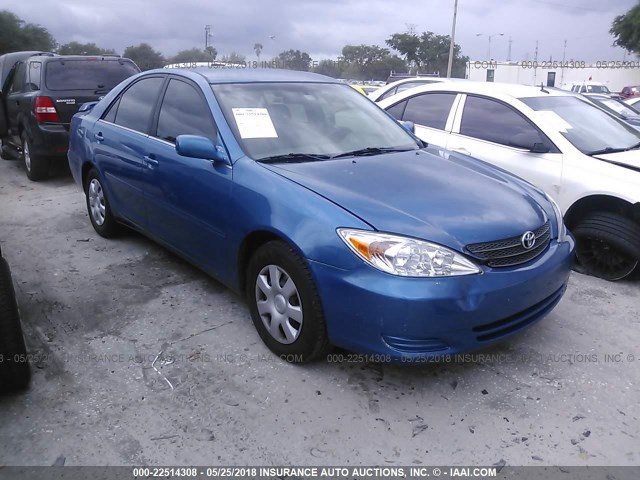 4T1BE32K03U135997 - 2003 TOYOTA CAMRY LE/XLE/SE BLUE photo 1