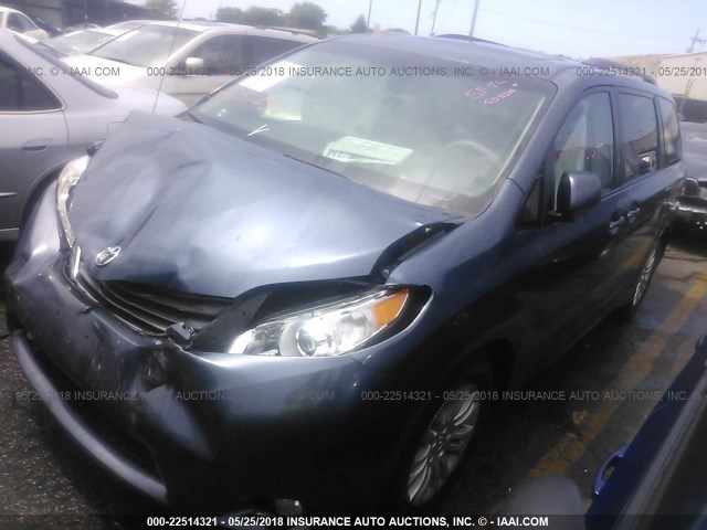 5TDYK3DC4DS383558 - 2013 TOYOTA SIENNA XLE/LIMITED BLUE photo 2