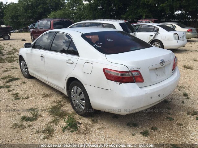 4T1BE46K98U769963 - 2008 TOYOTA CAMRY CE/LE/XLE/SE WHITE photo 3