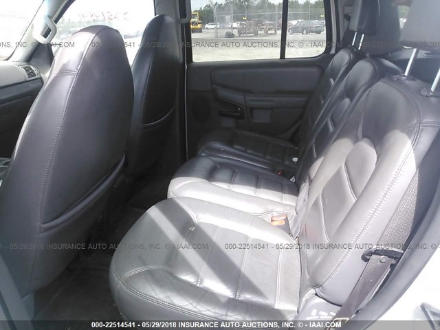 1FMZU63E02UA38888 - 2002 FORD EXPLORER XLT SILVER photo 8