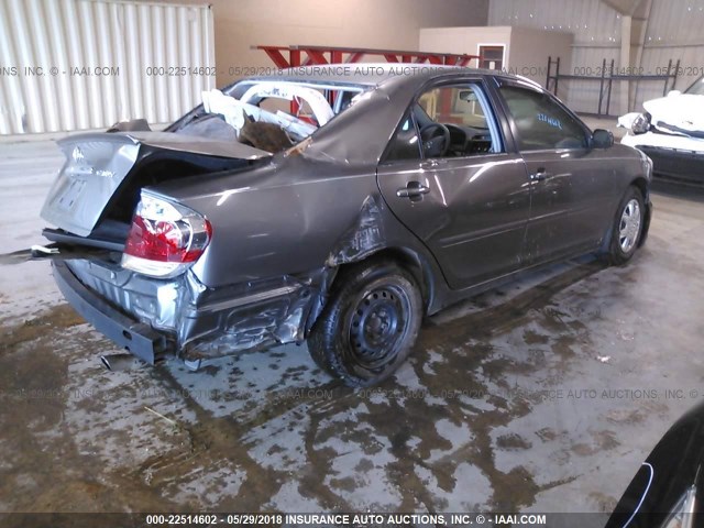 4T1BE32K65U539521 - 2005 TOYOTA CAMRY LE/XLE/SE GRAY photo 4