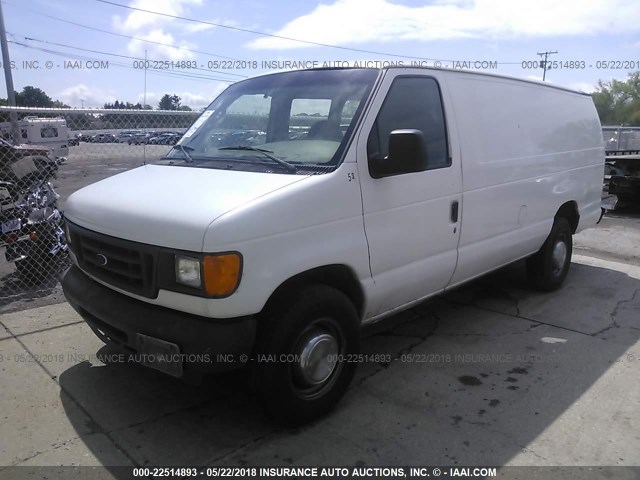 1FTSS34P94HA67893 - 2004 FORD ECONOLINE E350 SUPER DUTY VAN WHITE photo 2