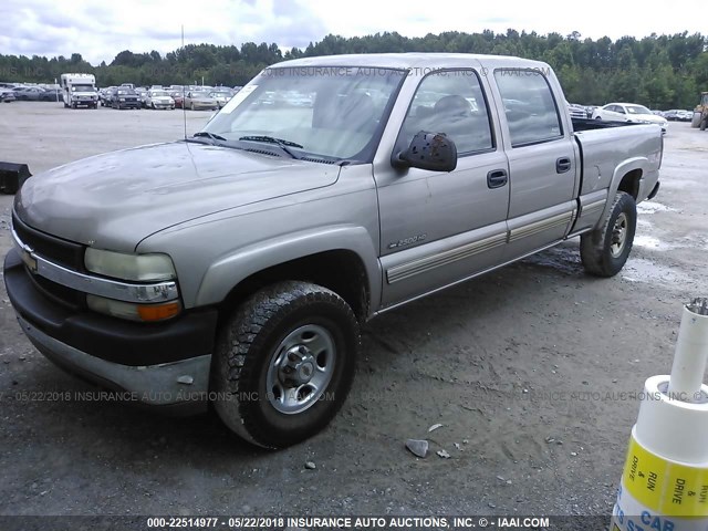 1GCHC23U91F121595 - 2001 CHEVROLET SILVERADO C2500 HEAVY DUTY Pewter photo 2