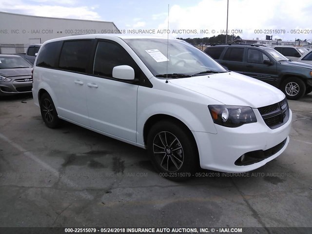 2C4RDGBG9JR201711 - 2018 DODGE GRAND CARAVAN SE WHITE photo 1