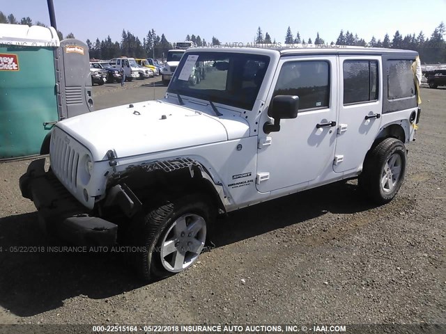 1C4HJWDG3HL714225 - 2017 JEEP WRANGLER UNLIMITE SPORT WHITE photo 2