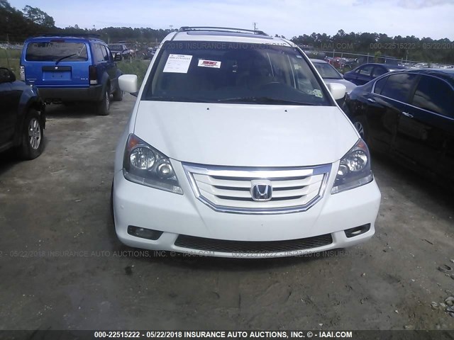 5FNRL38928B104392 - 2008 HONDA ODYSSEY TOURING WHITE photo 6