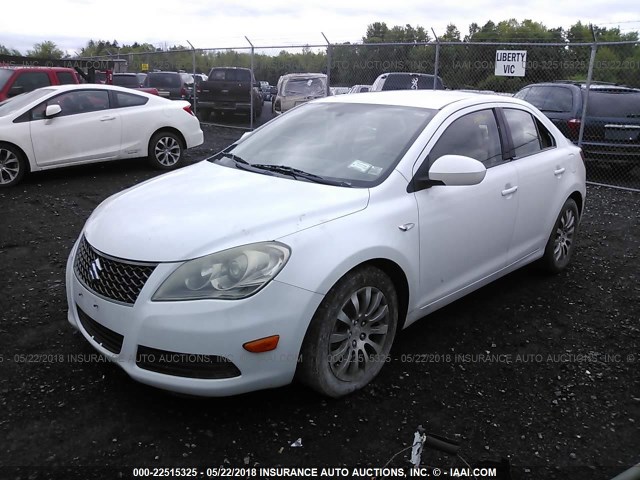 JS2RE9A32A6100465 - 2010 SUZUKI KIZASHI SE WHITE photo 2