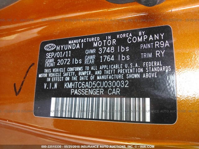 KMHTC6AD5CU030032 - 2012 HYUNDAI VELOSTER ORANGE photo 9