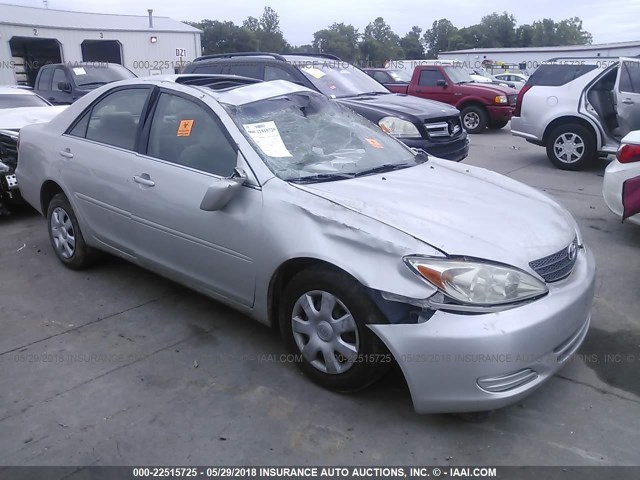 4T1BE32K13U750767 - 2003 TOYOTA CAMRY LE/XLE/SE 银色 照片 1