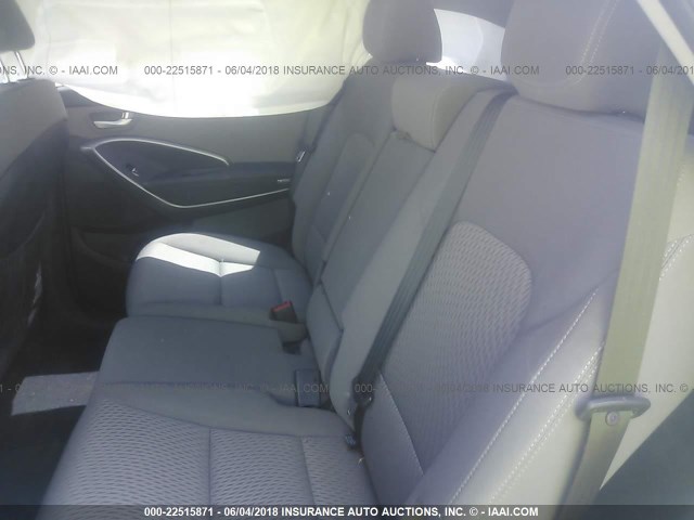 KM8SM4HF7HU250333 - 2017 HYUNDAI SANTA FE SE SILVER photo 8