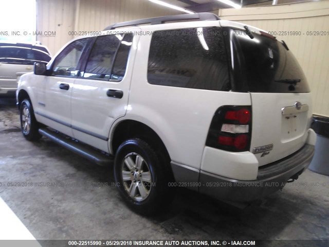 1FMEU62E86UA61115 - 2006 FORD EXPLORER XLS WHITE photo 3