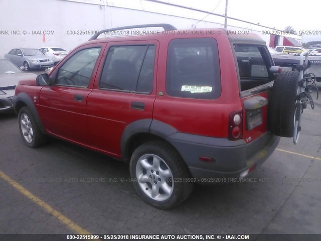 SALNY22262A391427 - 2002 LAND ROVER FREELANDER SE RED photo 3