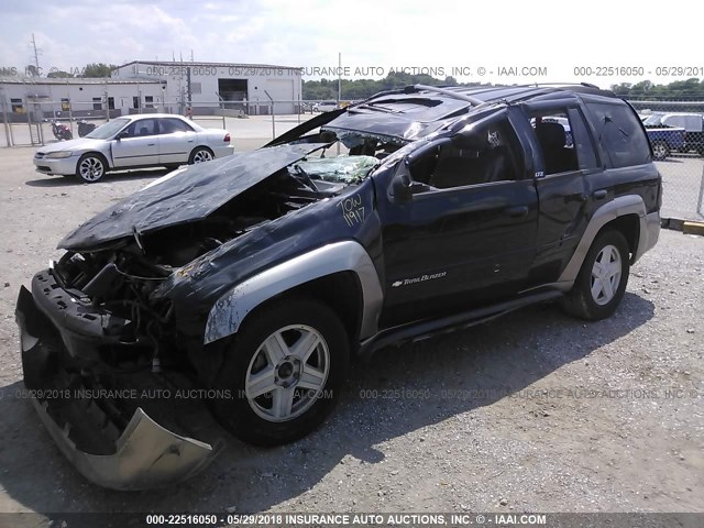 1GNDT13S822409003 - 2002 CHEVROLET TRAILBLAZER  BLACK photo 2